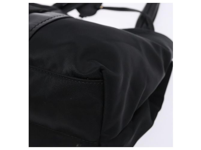 Borsa Tote Vala in Nylon Nero e Oro Salvatore Ferragamo Auth hk2909 D'oro - vista 8