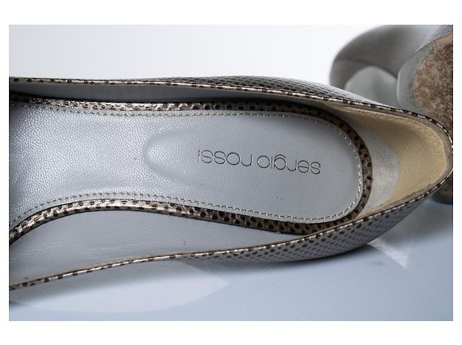 Sergio Rossi, Plateaupumps mit Eidechsenmuster Silber Grau - Ansicht 8