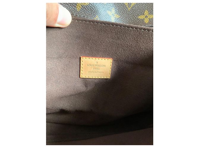 Borsa a tracolla Louis Vuitton Metis Monogramma - vista 9