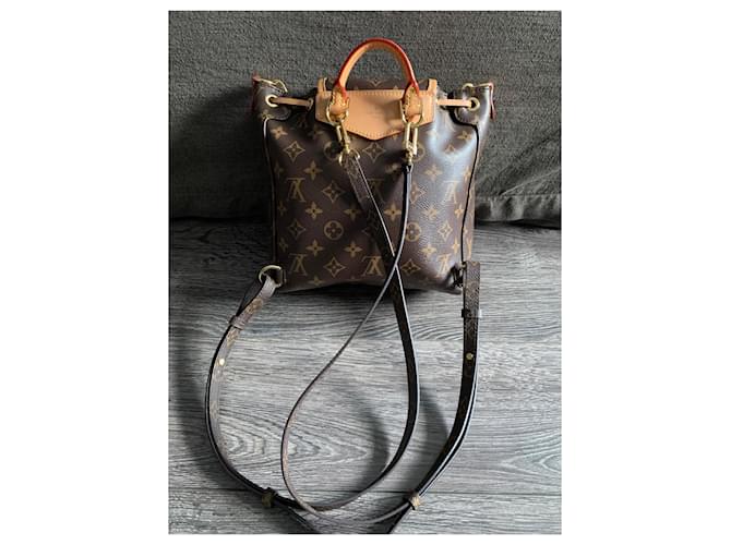 Louis Vuitton Zaino Excursion PM - vista 2
