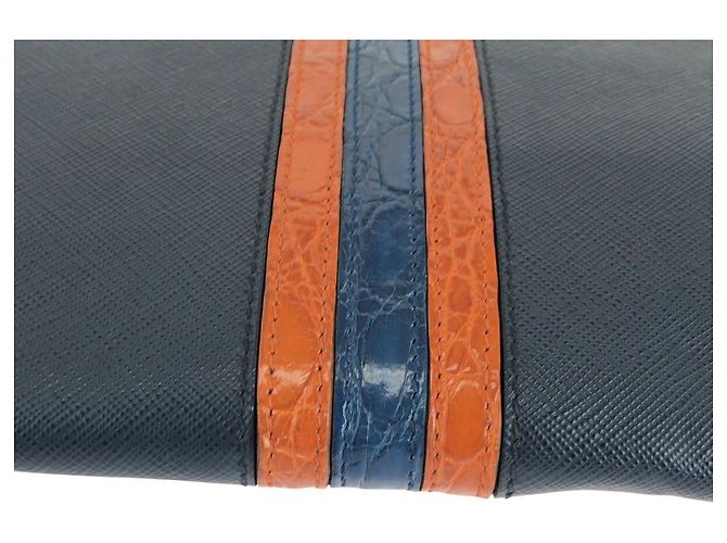 Clutch de couro crocodilo Saffiano com logo Prada Azul - vista 7
