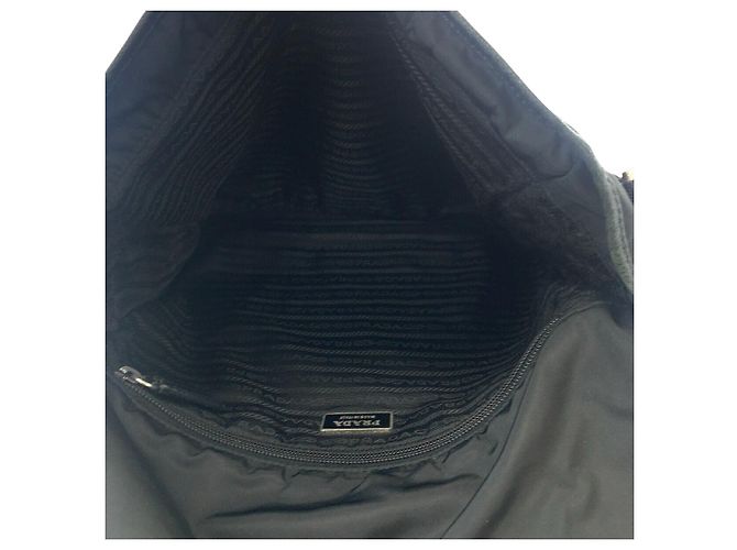 Bolsa mensageiro em nylon tessuto com logo triangular Prada Preto - vista 8