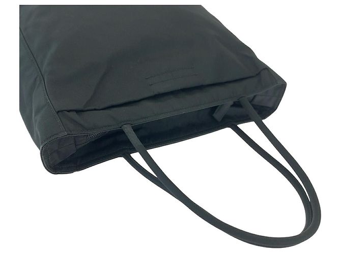 Borsa a mano Prada in nylon con placca logo Nero - vista 6