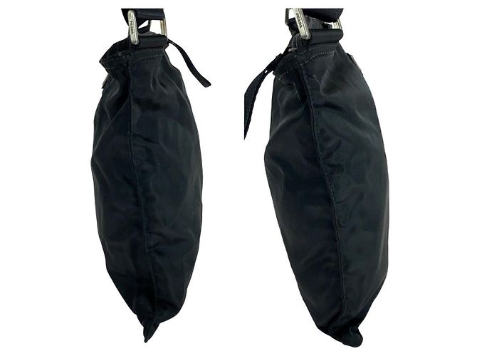 Bolso cruzado de nylon tessuto con logo triangular Prada Negro - vista 8