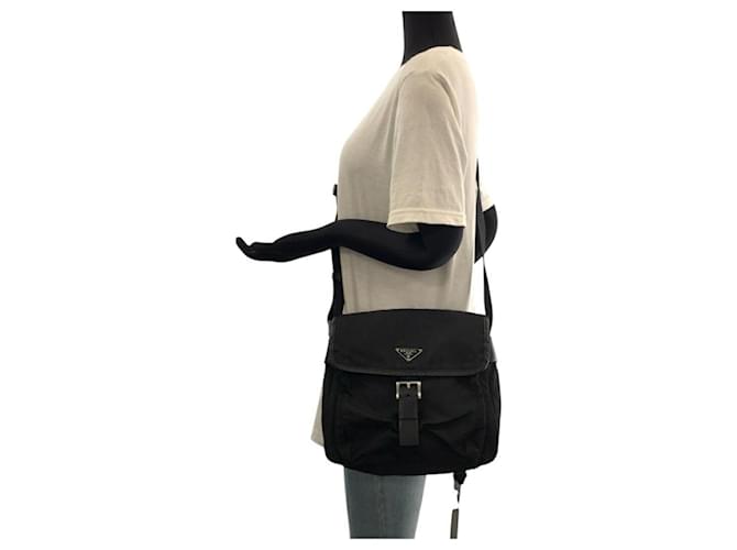 Borsa a tracolla in nylon tessuto con logo triangolare Prada Nero - vista 7