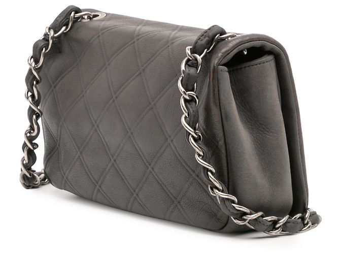Chanel Nova Bolsa Chic em Couro de Bezerro Cinza com Estampa de Diamante Marrom Cinza antracite - vista 2