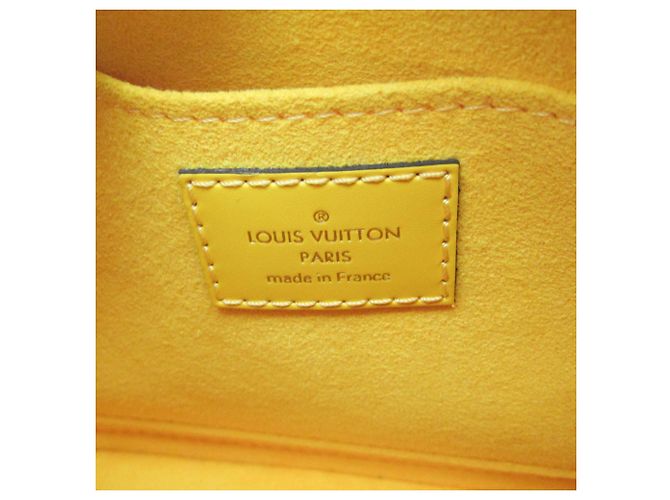 Bolsa de Ombro MINI Alma em Epi Louis Vuitton Dourado Amarelo - vista 14