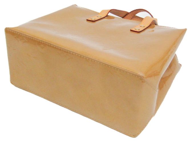 Borsa Louis Vuitton Monogram Vernis Reade PM Nocciola - vista 3