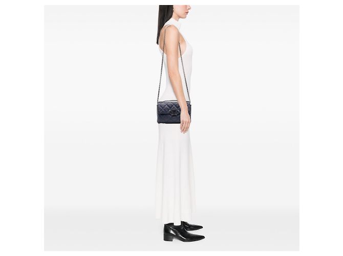 Chanel Blu Mini Double Stitch Hamptons Flap - vista 11