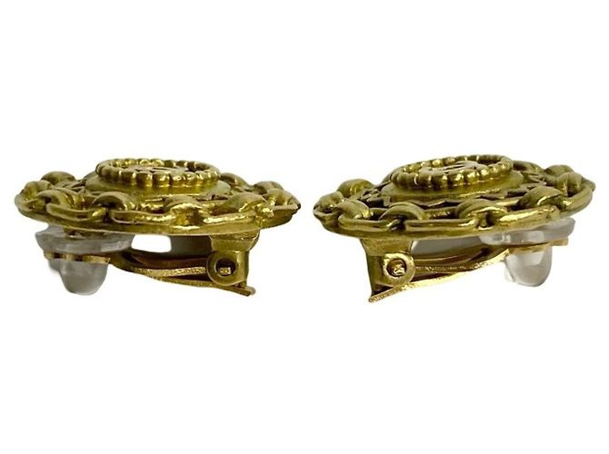 Timeless Orecchini a clip vintage Chanel 94A con marchio Coco inciso D'oro - vista 3