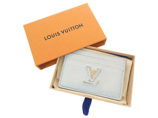 Tarjetero Capucines de Louis Vuitton - vista 3