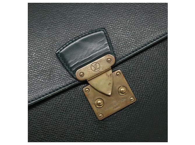 LOUIS VUITTON Pochette Kourad in Taiga Borsa Clutch Épicea M30194 LV Auth hk2896 - vista 8