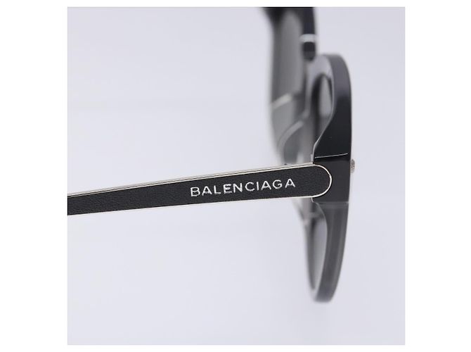 Occhiali da sole BALENCIAGA in plastica nera Auth sw1377 Nero - vista 9
