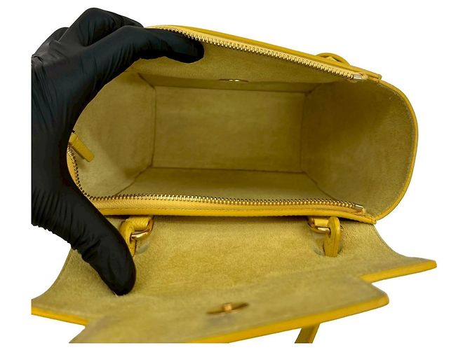 Belt Bag Céline CELINE Nano Leder Gürteltasche Gelb - Ansicht 9