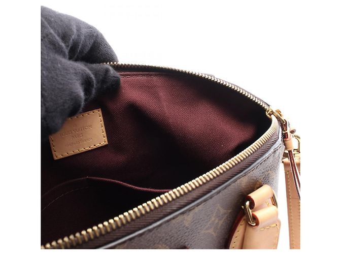 Borsa Rivoli MM Monogramma Marrone Louis Vuitton - vista 5
