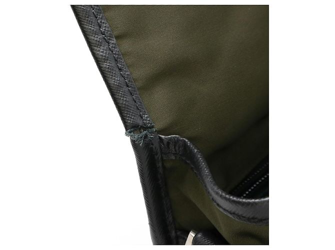 Borsa a tracolla in jacquard di nylon con logo Prada Verde - vista 6
