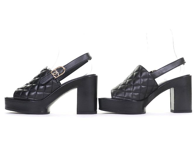 Sandali in pelle matelassé COCO Mark di Chanel Nero - vista 3
