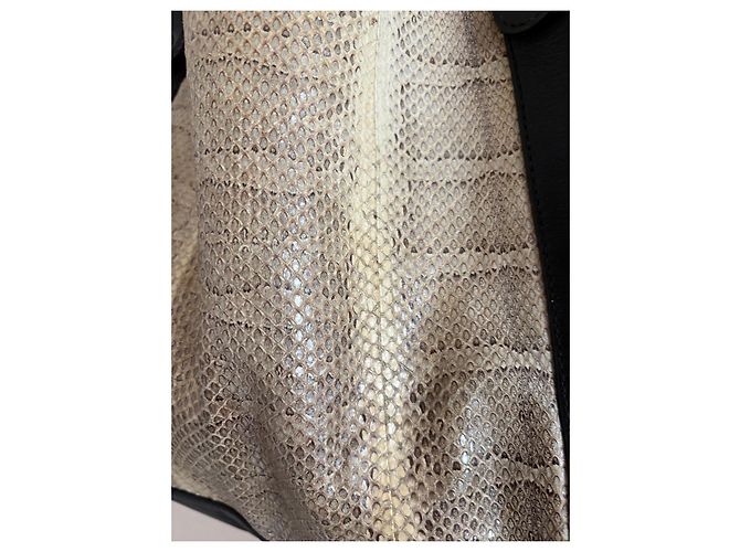 Borsa a mano Gerard Darel 24h Beige in Pelle di Vitello e Serpente d'Acqua - vista 3