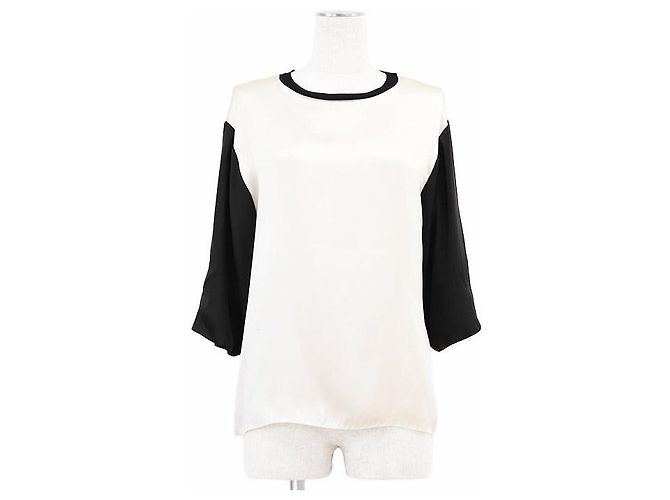 Blusa 100% Seda Chanel P63168 Negro Dorado - vista 5