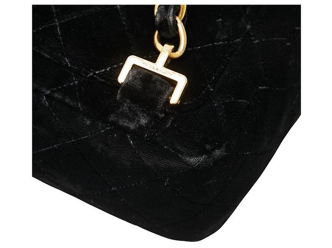 Timeless Chanel Matelassé 25 Veloursleder Rucksack Schwarz - Ansicht 7