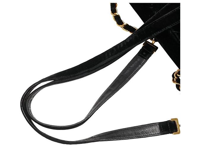 Timeless Chanel Matelassé 25 Veloursleder Rucksack Schwarz - Ansicht 8
