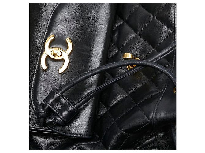 Timeless Chanel Matelassé Lammfell Rucksack Schwarz - Ansicht 8