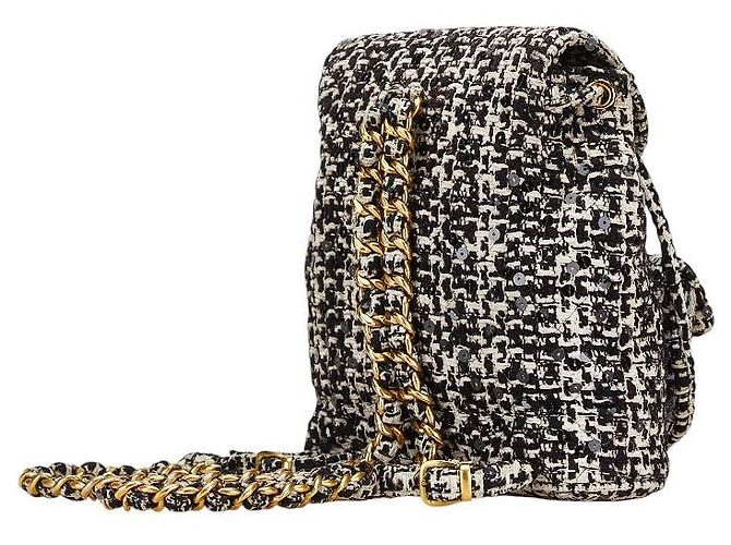 Timeless Chanel Coco Mark Matelassé Tweed Rucksack Schwarz Weiß - Ansicht 2