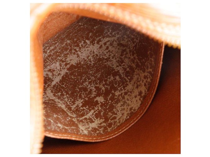 Borsa a Spalla Danube Epi Louis Vuitton Marrone - vista 6