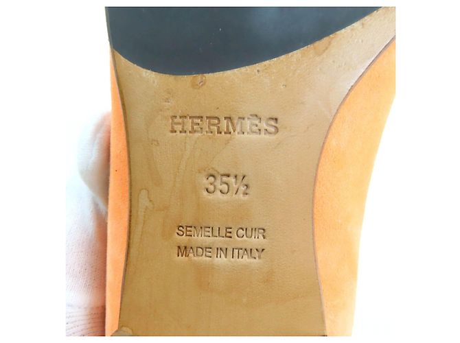 Mocassini in suede con nappine HMetal Royal di Hermès Multicolore - vista 12