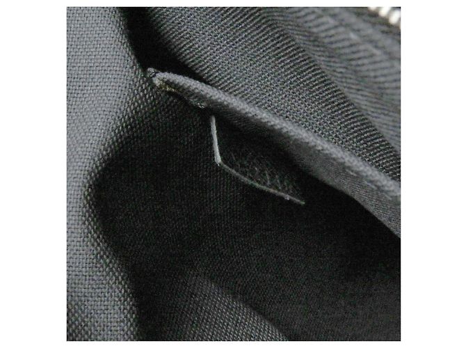 Borsa a Spalla Taiga Louis Vuitton Grigio - vista 12