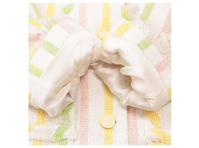Chaqueta de tweed Chanel 04C P22464 Blanco - vista 14