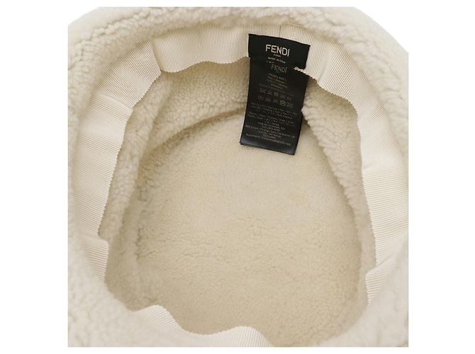 Cappello bucket in shearling con logo Fendi Cappello in pelle di pecora Beige - vista 5
