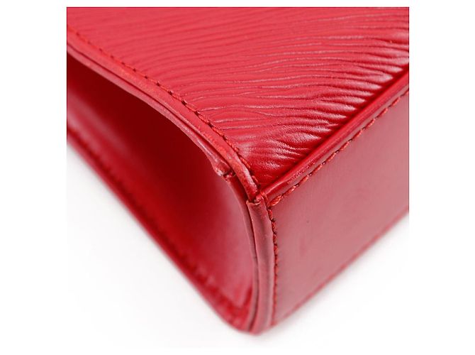 Borsa a spalla in pelle Epi della linea Sparta Opera di Louis Vuitton Rosso - vista 4