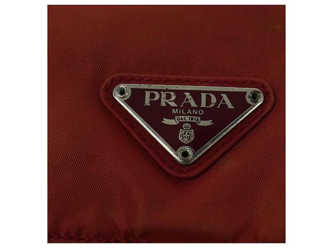 Borsa a Spalla PRADA in Nylon Rosso Argento Auth ki5884 - vista 17
