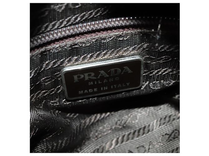 Borsa a Spalla PRADA in Nylon Rosso Argento Auth ki5884 - vista 18