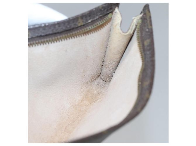 LOUIS VUITTON Monogram Bucket GM Accessory Pouch LV Auth 140050 - view 11