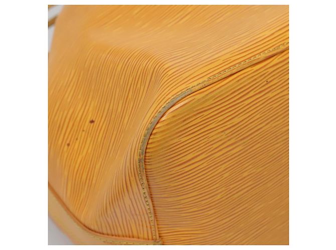 Noe LOUIS VUITTON Borsa a Spalla Petit Noé Epi Gialla M44109 LV Auth BA5081 Giallo - vista 14