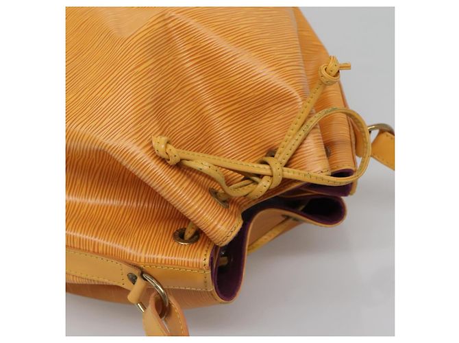 Noe LOUIS VUITTON Borsa a Spalla Petit Noé Epi Gialla M44109 LV Auth BA5081 Giallo - vista 6