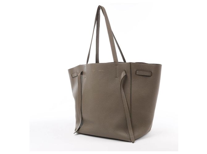 Céline Celine Cabas Phantom Kleine Schultertasche aus Leder in Taupe - Ansicht 2