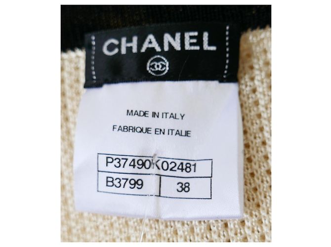 Chanel Crucero 2010 10C Abrigo Cardigan Crema & Negro Crudo - vista 10