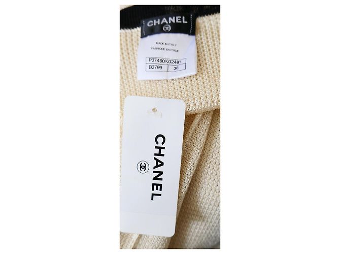 Chanel Crucero 2010 10C Abrigo Cardigan Crema & Negro Crudo - vista 12
