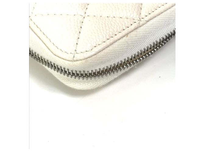 Chanel A50097 Cartera Larga Matelassé CC Blanco - vista 13