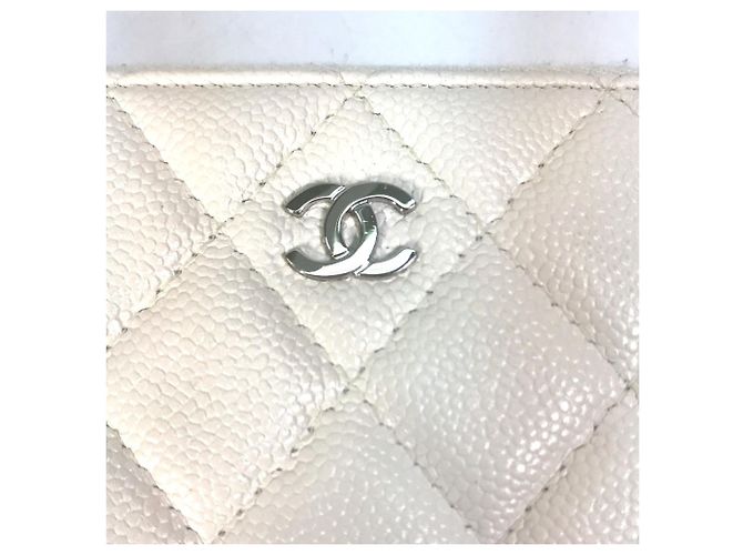 Chanel A50097 Cartera Larga Matelassé CC Blanco - vista 5