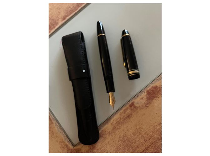 Stylo plume Montblanc Meisterstück 146 LeGrand, avec plume en or massif 14k Noir - vue 7