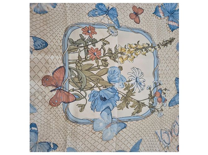 Foulard in seta Hermès The Butterflies 90x90 - vista 4