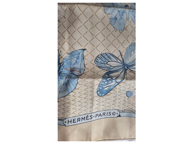 Foulard in seta Hermès The Butterflies 90x90 - vista 6