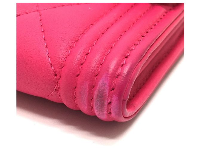 Cartera larga Chanel Matelassé Boy en rosa - vista 8