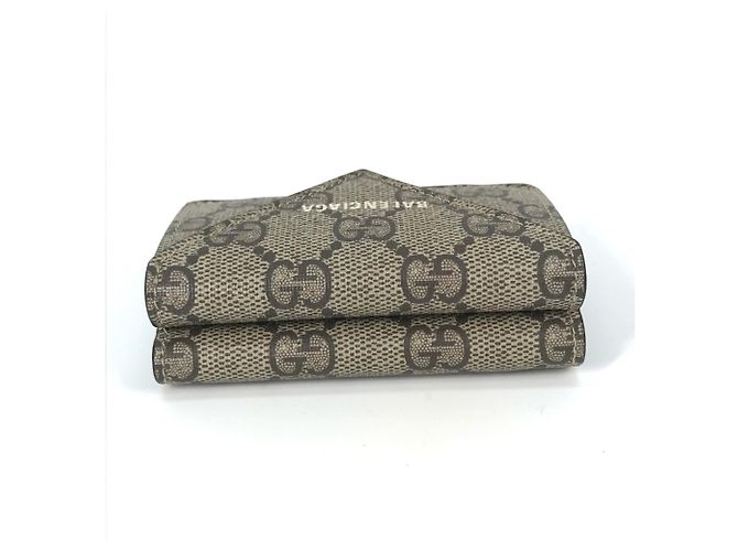 Gucci Dreifach-Wallet aus GG Supreme Canvas - Ansicht 4