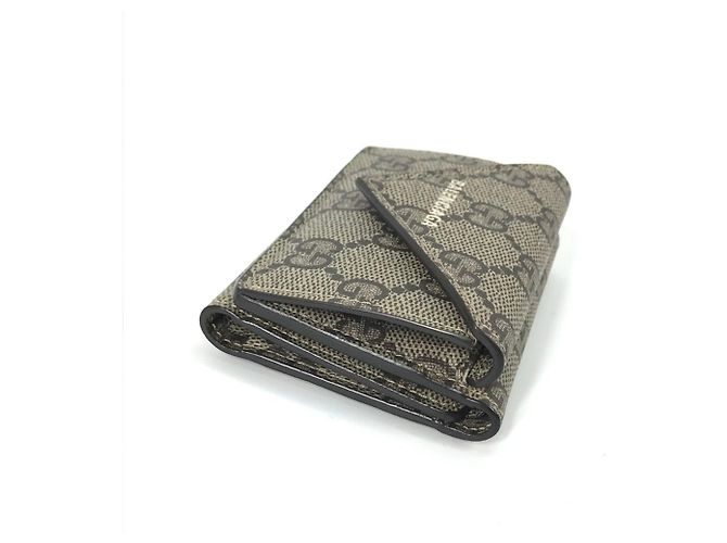 Gucci Dreifach-Wallet aus GG Supreme Canvas - Ansicht 6