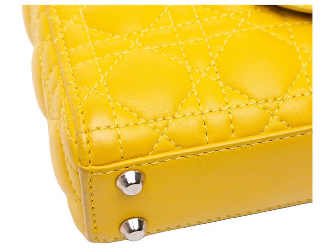 Dior Giallo Micro Pelle di Agnello Cannage Lady Dior Senape - vista 7